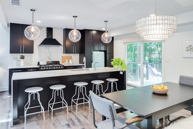Kitchen - kitchen idea in New Orleans