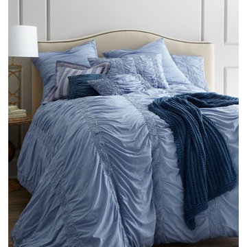 "Ezel" Bed Linens