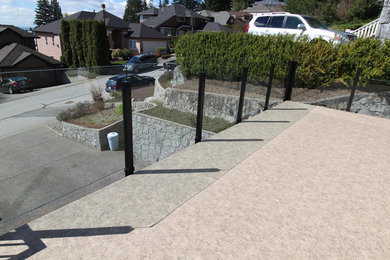 This is an example of a mid-sized coastal rooftop landscaping in Vancouver.