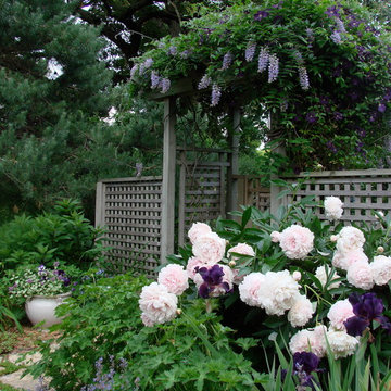 Country Casual Gardens