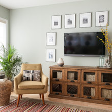TV wall mounted