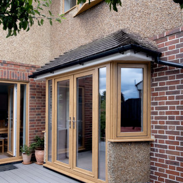 Surrey, Rear Extension