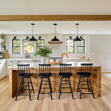 Modern Farmhouse Kitchen