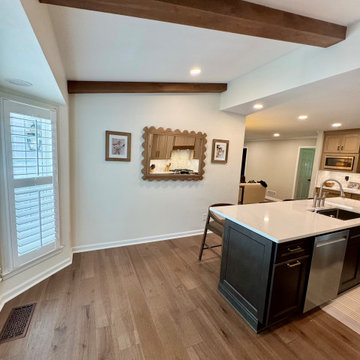 Arthur's Vinyard Kitchen Reno