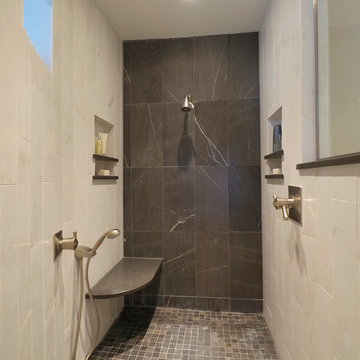 Master Bath with a Curve