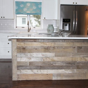 Beach House Kitchen - Driftwood Island