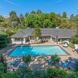 Moraga in Bel Air - Products