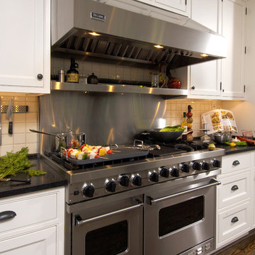 Arlington, Virginia - Traditional - Kitchen