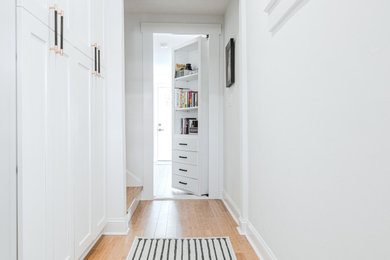 Minimalist entryway photo in Philadelphia