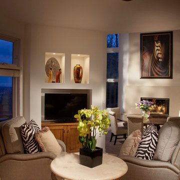 Contemporary Kitchen/Dining Area