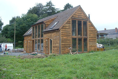 This is an example of a rustic home in West Midlands.
