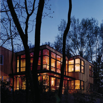 Private Residence: Contemporary Home