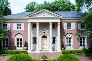 Salvage Sale: The Iconic Hinsdale Estate