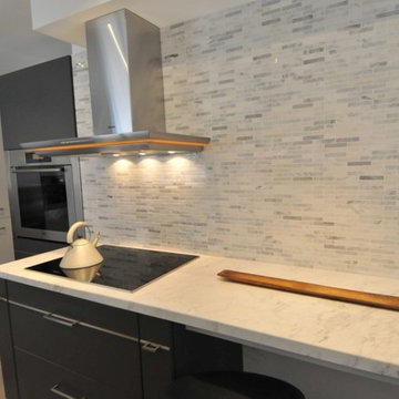 Modern Style Kitchen