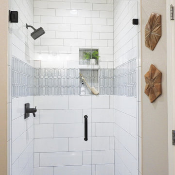 Farmhouse Master Bathroom Makeover