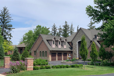 Inspiration for a landscaping in Detroit.