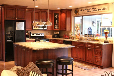 Elegant kitchen photo in San Francisco