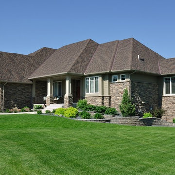 Above Roofing & Exteriors