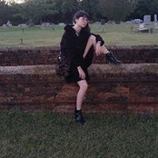 To Ri's photo