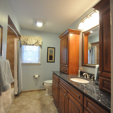 Princeton Hall Bathroom