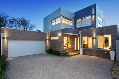 Photo of a contemporary exterior in Melbourne.