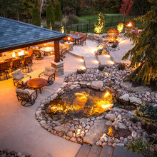 POOL GARAGE
