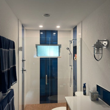 Sleek nautical nuanced guest bath