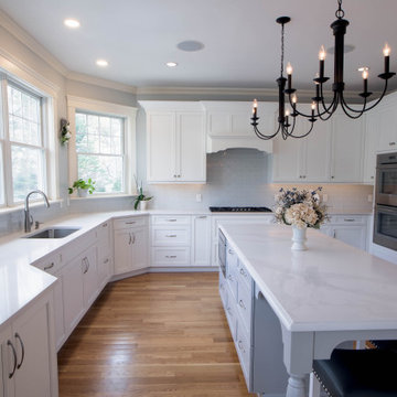 Classic White Kitchen with Timeless Appeal