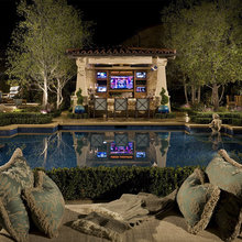 backyards/pools