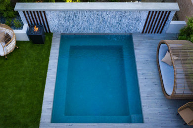 Example of a minimalist pool design in Orange County