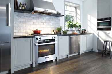 Example of a trendy kitchen design in Indianapolis