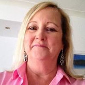 Carole Russell's photo