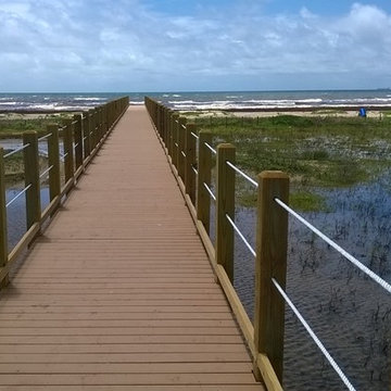 Seahorse Beach Club dune walkover