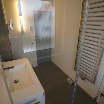 Aus einem Badezimmer wird ein Duschbad der extra Klasse