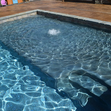Rectilinear Relaxation Backyard Swimming Pool {HOR}