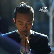 林波黄吉's photo