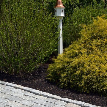 Granite Cobblestone Driveway Apron