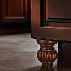 KraftMaid: Decorative Leg - Bathroom Vanities And Sink Consoles
