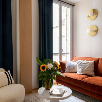 De bureau à appartement feutré, 52 m2 à Paris