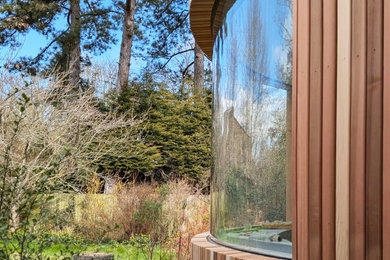 Inspiration for a midcentury garden shed and building in Essex.