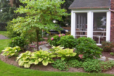 Photo of a traditional landscaping in New York.