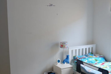 Before & After Pictures: Feature Wall in Toddlers Room