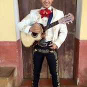 Oliver Moya's photo
