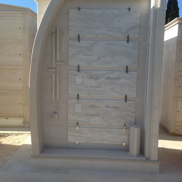 MONUMENTO CIMITERIALE