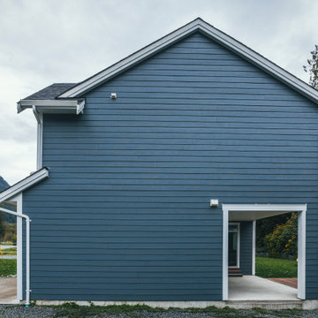 Sq'éwlets First Nation Net Zero Ready Triplex