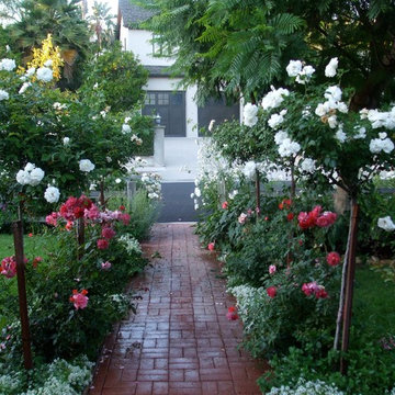 English Tudor Garden | Santa Barbara