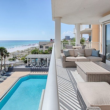 MIRAMAR BEACH CONDO- CLEAN WHITE SHAKER