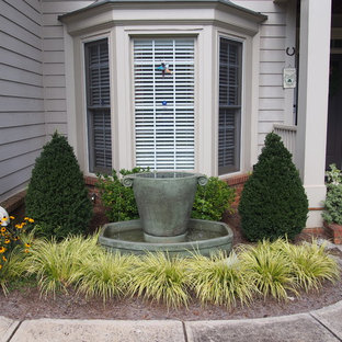 75 Beautiful Full Sun Front Yard Landscaping Pictures & Ideas | Houzz