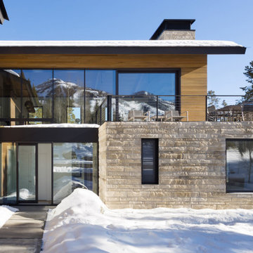 Granite Ridge Retreat