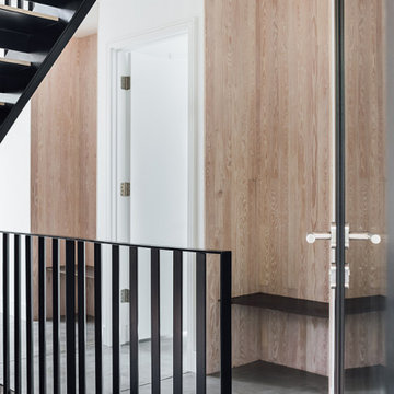 Contemporary Cube Shape Home